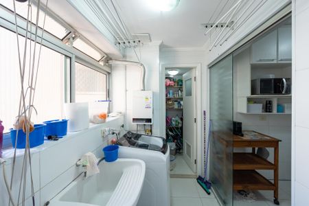 Apartamento à venda com 100m², 3 quartos e 1 vaga Apartamento à venda com 100m², 3 quartos e 1 vagaLavanderia