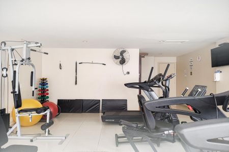 Apartamento à venda com 100m², 3 quartos e 1 vaga Apartamento à venda com 100m², 3 quartos e 1 vagaÁrea comum