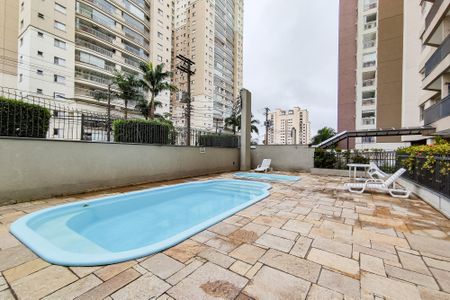 Apartamento à venda com 100m², 3 quartos e 1 vaga Apartamento à venda com 100m², 3 quartos e 1 vagaPiscina