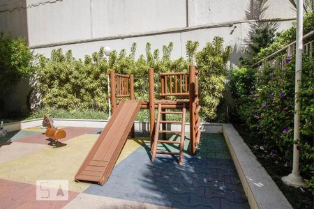 Apartamento à venda com 78m², 2 quartos e 1 vaga Apartamento à venda com 78m², 2 quartos e 1 vagaPlayground