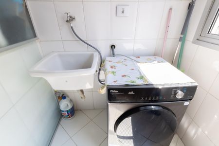 Apartamento à venda com 62m², 2 quartos e 1 vaga Apartamento à venda com 62m², 2 quartos e 1 vagaÁrea de Serviço