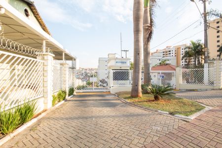 Apartamento à venda com 62m², 2 quartos e 1 vaga Apartamento à venda com 62m², 2 quartos e 1 vagaFachada