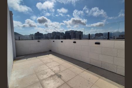Apartamento para alugar com 190m², 2 quartos e 2 vagas Apartamento para alugar com 190m², 2 quartos e 2 vagasTerraço
