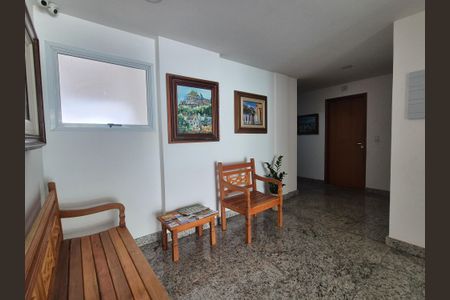 Apartamento para alugar com 190m², 2 quartos e 2 vagas Apartamento para alugar com 190m², 2 quartos e 2 vagasHall de Entrada