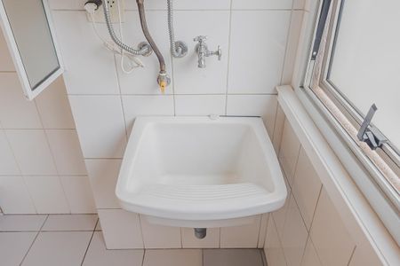 Apartamento à venda com 54m², 2 quartos e 1 vagaCozinha e Área de Serviço