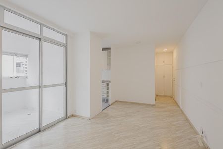 Sala de apartamento à venda com 2 quartos, 54m² em Pinheiros, São Paulo