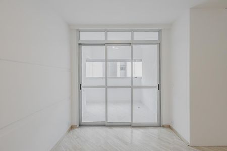 Sala de apartamento à venda com 2 quartos, 54m² em Pinheiros, São Paulo