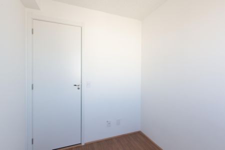 Quarto 1 de apartamento para alugar com 2 quartos, 33m² em Vila Carmosina, São Paulo