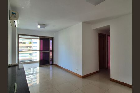 Sala de apartamento à venda com 3 quartos, 81m² em Recreio dos Bandeirantes, Rio de Janeiro
