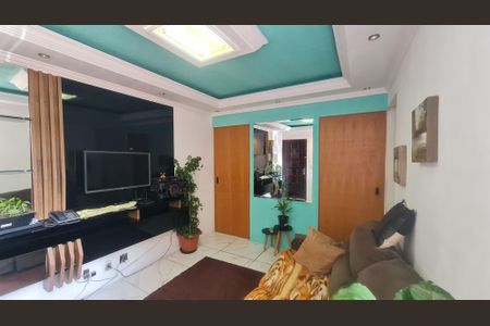 Sala  de apartamento à venda com 2 quartos, 43m² em Jardim Bom Clima, Guarulhos