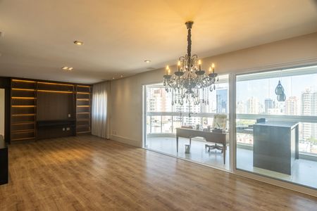 Sala de apartamento à venda com 2 quartos, 120m² em Vila Olímpia, São Paulo