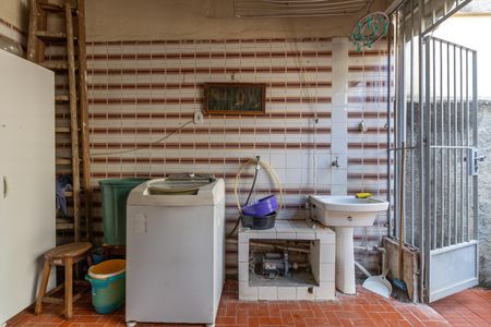 Casa à venda com 267m², 5 quartos e 1 vaga Casa à venda com 267m², 5 quartos e 1 vagaÁrea de Serviço