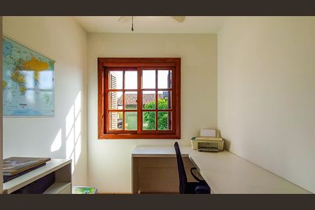 Escritório de casa de condomínio à venda com 2 quartos, 95m² em Tristeza, Porto Alegre
