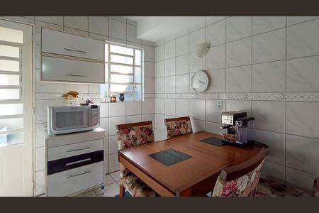 Casa de condomínio à venda com 95m², 2 quartos e 1 vagaCozinha
