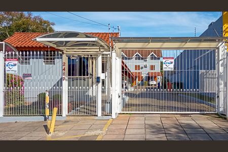 Casa de condomínio à venda com 95m², 2 quartos e 1 vagaFachada