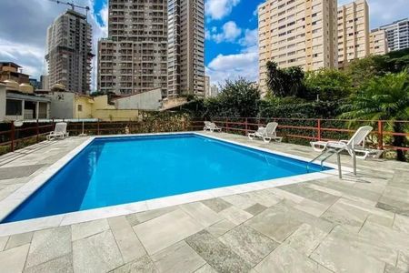 Apartamento à venda com 72m², 3 quartos e 1 vagaÁrea comum - Piscina
