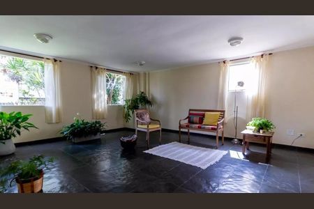 Apartamento à venda com 72m², 3 quartos e 1 vagaÁrea comum - Salão de Festas