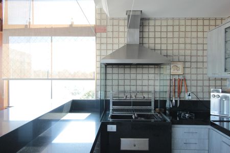 Apartamento à venda com 170m², 3 quartos e 2 vagasÁrea Gourmet