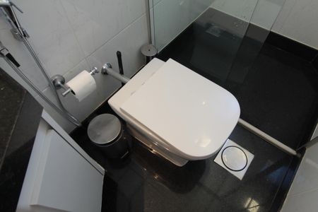 Apartamento à venda com 170m², 3 quartos e 2 vagasBanheiro Social