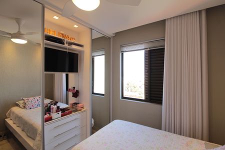 Apartamento à venda com 170m², 3 quartos e 2 vagasQuarto 1