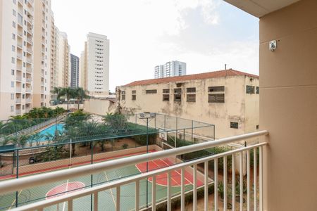 Sacada de apartamento à venda com 2 quartos, 55m² em Bonfim, Campinas