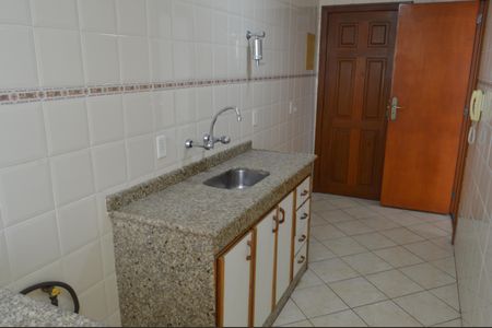 Apartamento à venda com 60m², 2 quartos e 1 vaga Apartamento à venda com 60m², 2 quartos e 1 vagaCozinha