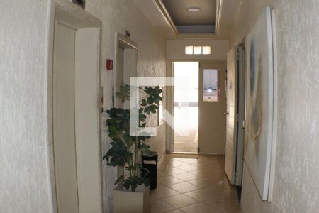 Apartamento à venda com 60m², 2 quartos e 1 vaga Apartamento à venda com 60m², 2 quartos e 1 vagaHall de entrada