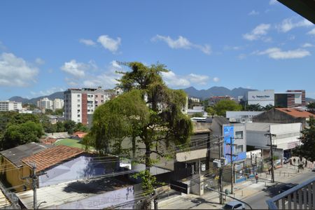 Apartamento à venda com 60m², 2 quartos e 1 vaga Apartamento à venda com 60m², 2 quartos e 1 vagaVista do Quarto 2