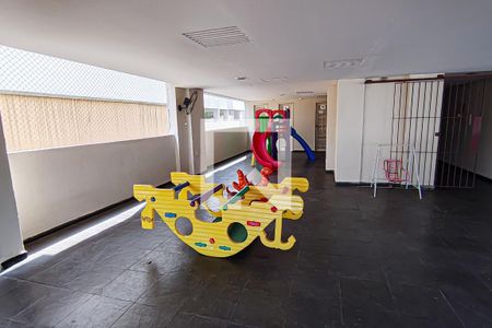 Apartamento à venda com 60m², 2 quartos e 1 vaga Apartamento à venda com 60m², 2 quartos e 1 vagaÁrea comum - Playground