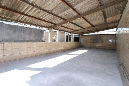 Casa à venda com 220m², 2 quartos e 4 vagasQuintal superior