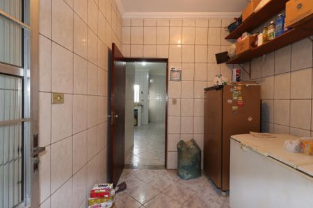 Casa à venda com 220m², 2 quartos e 4 vagasDespensa