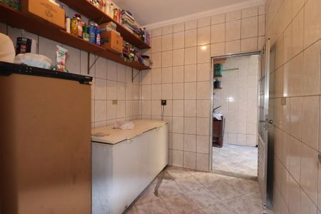 Casa à venda com 220m², 2 quartos e 4 vagasDespensa
