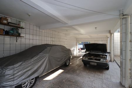 Casa à venda com 220m², 2 quartos e 4 vagasGaragem