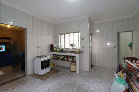 Casa à venda com 220m², 2 quartos e 4 vagasCozinha