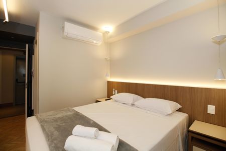 Studio para alugar com 28m², 1 quarto e sem vaga Studio para alugar com 28m², 1 quarto e sem vagaStudio