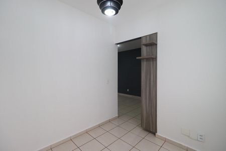 Casa de condomínio para alugar com 100m², 3 quartos e 3 vagas Casa de condomínio para alugar com 100m², 3 quartos e 3 vagasEscritório