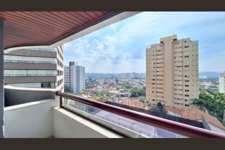 Apartamento à venda com 80m², 3 quartos e 2 vagas Apartamento à venda com 80m², 3 quartos e 2 vagasVaranda