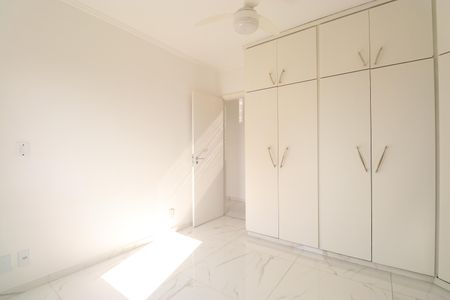 Apartamento à venda com 80m², 3 quartos e 2 vagasSuíte