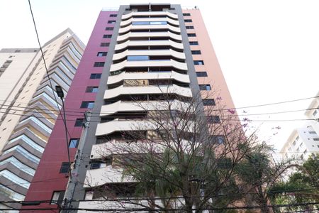 Apartamento à venda com 80m², 3 quartos e 2 vagasFachada