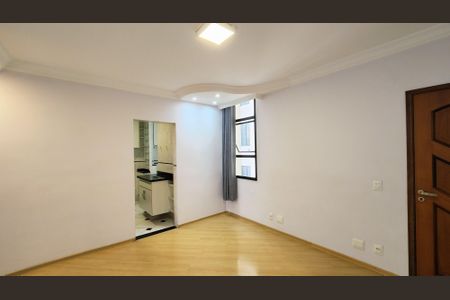 Sala de apartamento para alugar com 2 quartos, 70m² em Jardim Samambaia, Jundiaí