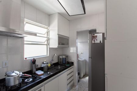 Apartamento à venda com 77m², 2 quartos e 1 vagaCozinha