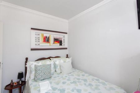 Apartamento à venda com 77m², 2 quartos e 1 vagaQuarto 2