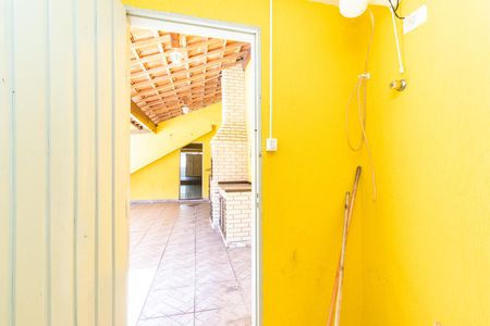 Casa à venda com 250m², 3 quartos e 3 vagas Casa à venda com 250m², 3 quartos e 3 vagasBanheiro da Piscina