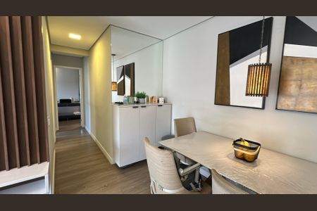 Apartamento à venda com 57m², 2 quartos e 1 vaga Apartamento à venda com 57m², 2 quartos e 1 vagaSala de Jantar