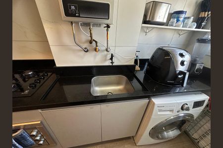 Apartamento à venda com 57m², 2 quartos e 1 vaga Apartamento à venda com 57m², 2 quartos e 1 vagaÁrea de Serviço
