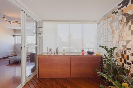 Apartamento à venda com 91m², 2 quartos e 2 vagasEntrada