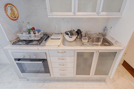 Apartamento à venda com 91m², 2 quartos e 2 vagasCozinha