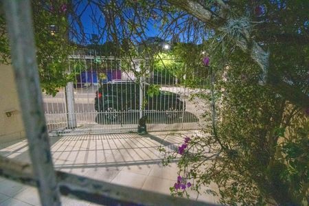 Casa à venda com 140m², 3 quartos e 3 vagas Casa à venda com 140m², 3 quartos e 3 vagasVista Quarto 3