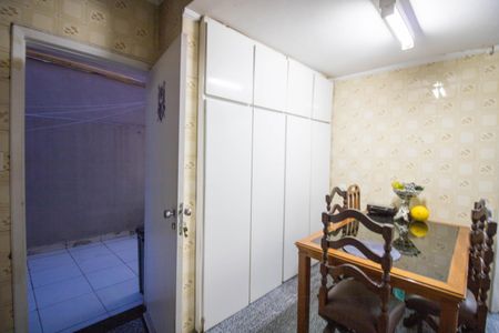 Casa à venda com 140m², 3 quartos e 3 vagas Casa à venda com 140m², 3 quartos e 3 vagasCozinha