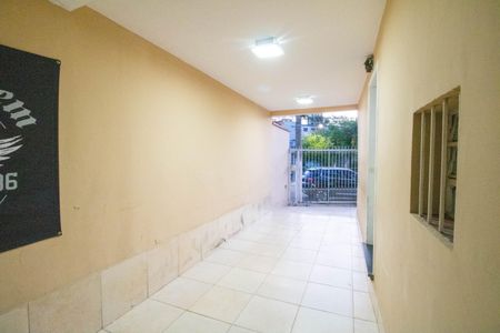 Casa à venda com 140m², 3 quartos e 3 vagas Casa à venda com 140m², 3 quartos e 3 vagasVaranda